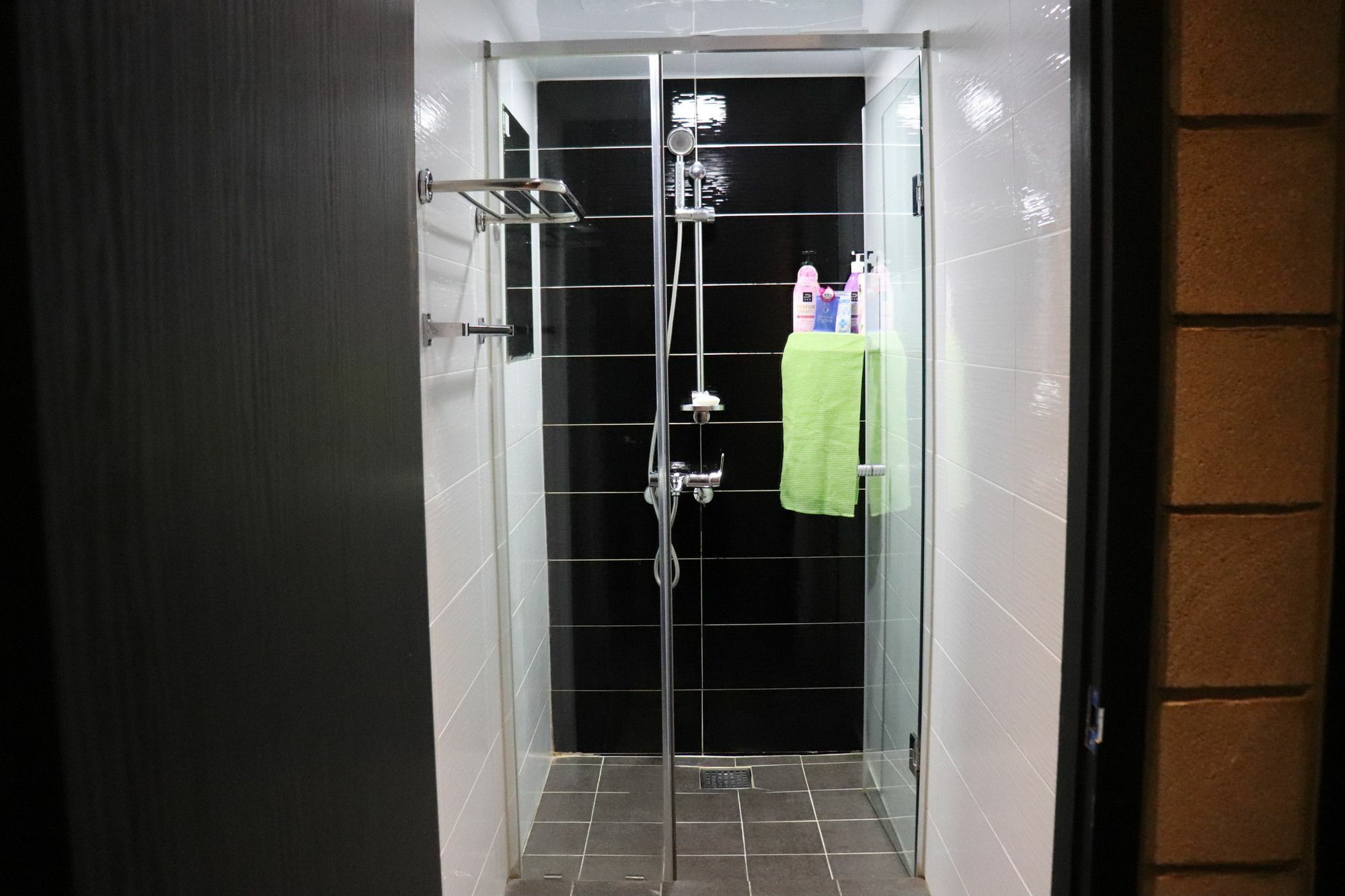 Mozzihostel Busan Station Dış mekan fotoğraf